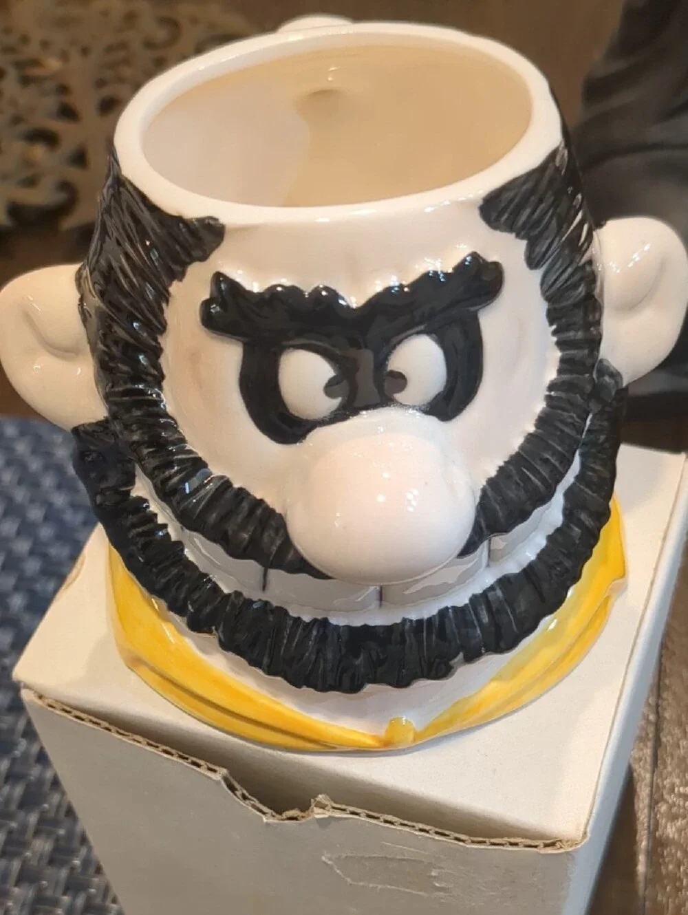 Vintage Brutus Mug